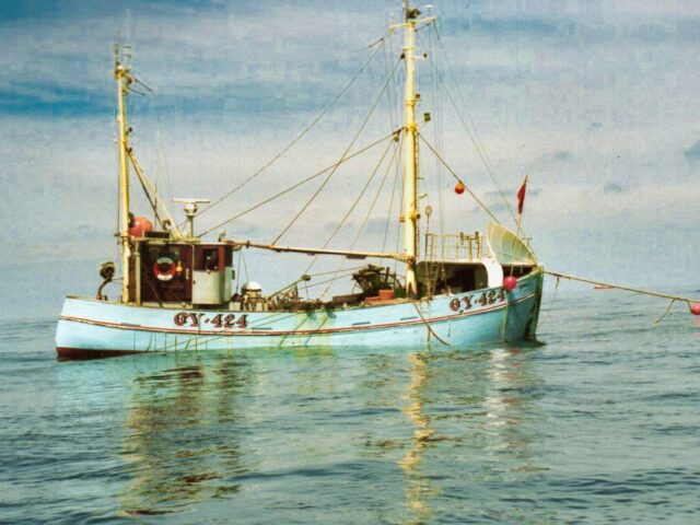MFV Appolo at the anchor seine