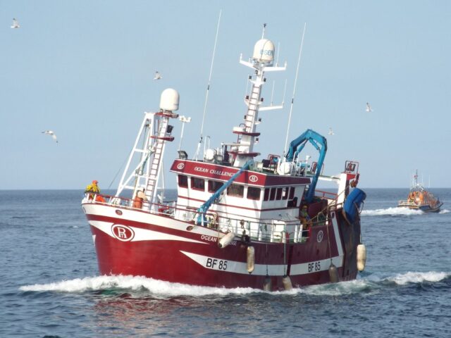 Fishing vessel Ocean Challenge, Running in to the broch