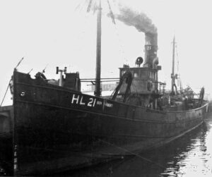 Fishing vessel Ben Tarbert, Ben Tarbert HL21, Hartlepool steam trawler. Built Aberdeen 1912 by Hall, Russell & Co Ltd. Later served as an Admiralty boom defence vessel before retur