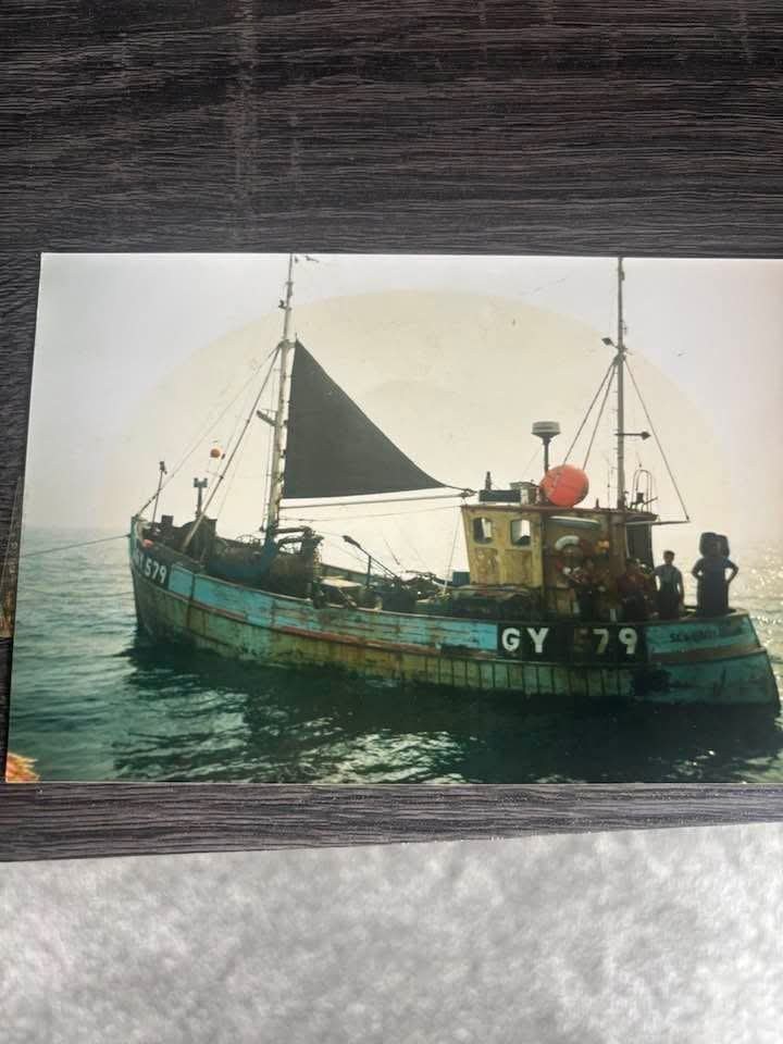 Fishing vessel Scanbouy, At sea working the anchor seine